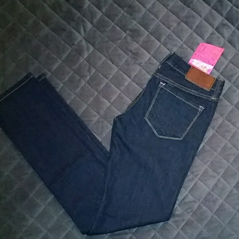 NWT PINK Victoria's Secret skinny jeans, sz 0